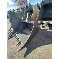 Ковш Mecalac стандартный, V=0,355м3, ширина 900мм зубья ESCO 5шт., на БСМ Mecalac (9MWR), 8811012MECQF